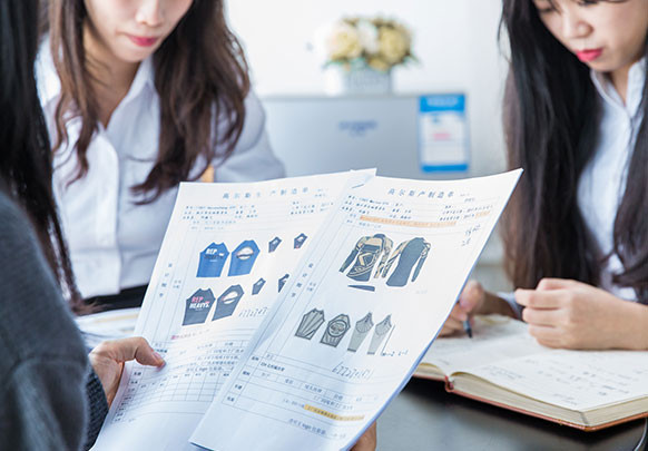 Chinas Plastic Machinery